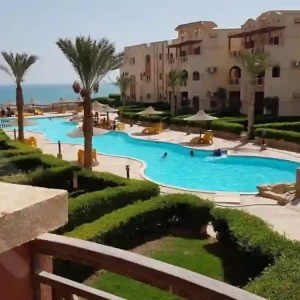 لاسيرينا بالم بيتش السخنة